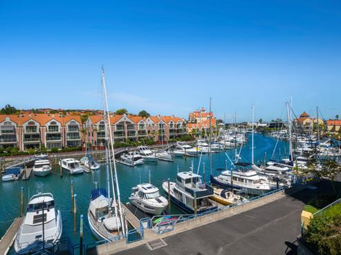 15 Waterside Crescent, Gulf Harbour