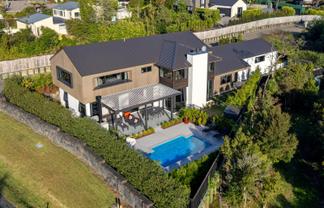 29 Oscar Road, Greenhithe
