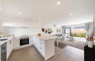  8/104 Martin Street, Wallaceville