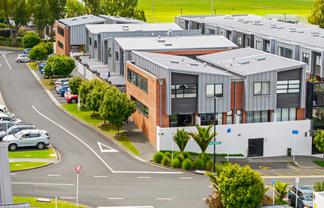 29/4 Stables Lane, Millwater