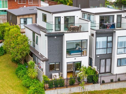 9C Glamorgan Drive, Torbay