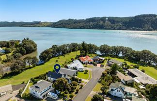 140 Moana Anu Anu Avenue, Whangamata