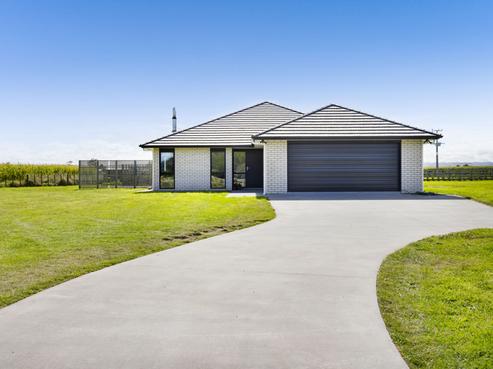 271 Ohangai Road, Hawera