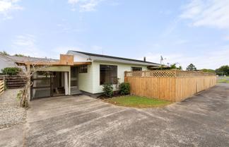 11 Sandstrom Grove, Feilding