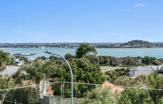2 Hawaiki Street, Orakei