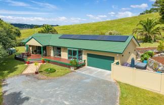 73 McKinley Road, Kokopu
