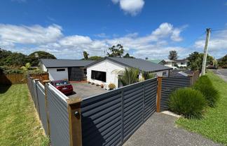 15 Mataroa Road, Mount Wellington