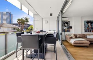 107/16 Huron Street, Takapuna