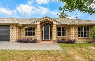 14 Alba Place, Cambridge