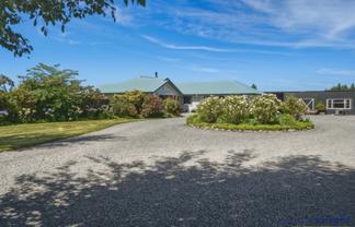 2/153 Bangor Road, Darfield
