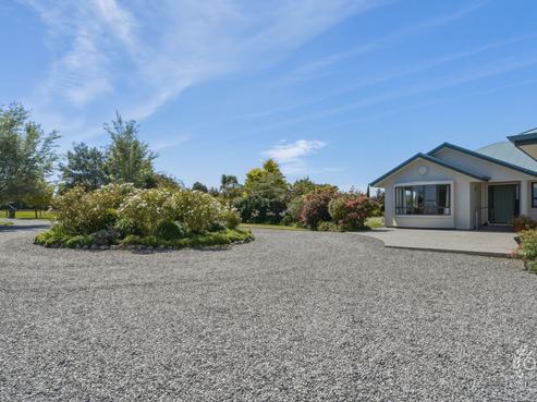 2/153 Bangor Road, Darfield