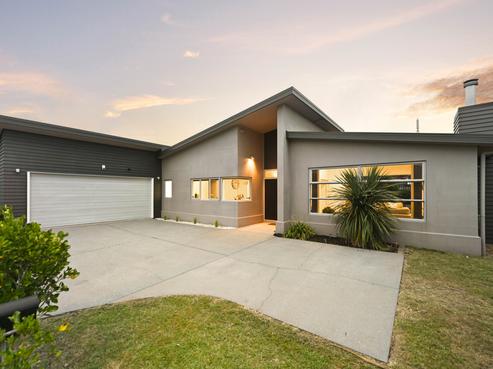 3 Ashton Way, Huntington