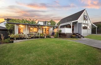 4037A Great North Road, Glen Eden