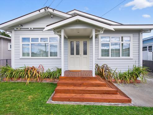 8 Ava Street, Petone