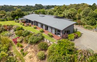 101 Turntable Hill Road, Whakamarama