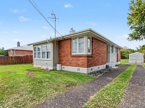 10 Hinemoa Street, Whanganui East