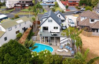 12 Francis Curtis Avenue, Blockhouse Bay