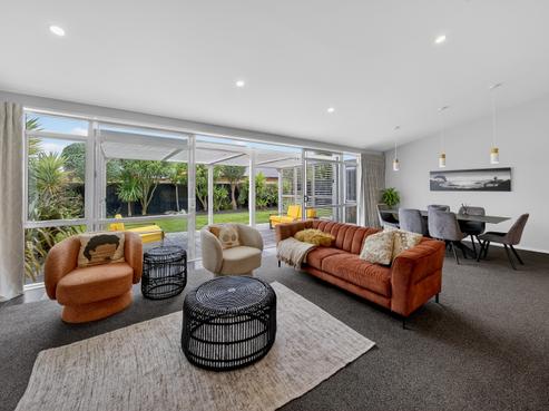 66 Lamorna Road, Parklands