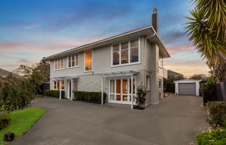 30 London Street, Te Atatu Peninsula