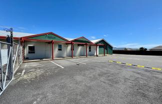 Profile with scale and location