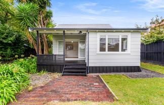 15  Myrtle Street, Western Springs