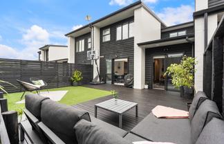 296 Jack Lachlan Drive, Beachlands