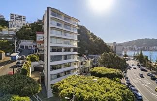 9/202 Oriental Parade, Oriental Bay