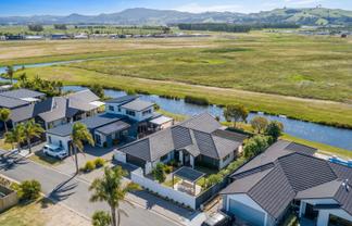 7 Senecio Way, Papamoa