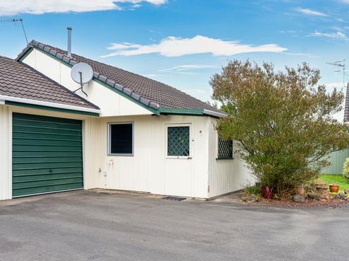2/20 Jenks Street, Foxton