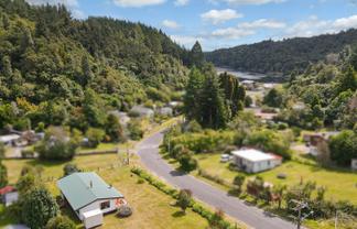 3 Tombleson Road, Lake Rotoma