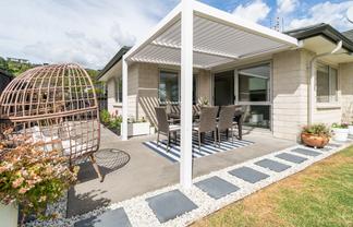 14 Rochfort Crescent, Pyes Pa