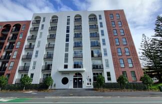 606/1817A Great North Road, Avondale