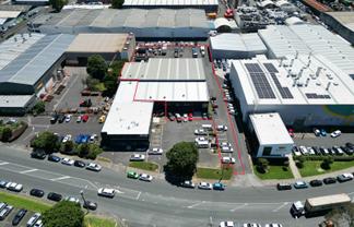 1,357M² WAREHOUSE WITH YARD
