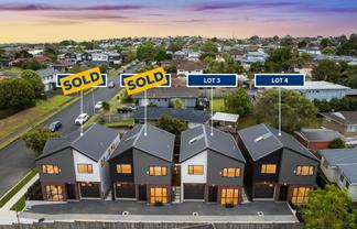 Lots 1-4/32 Kurnell Drive, Botany Downs