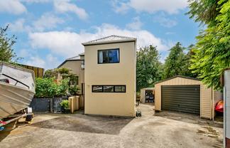 7b Gray Ave, Paraparaumu Beach