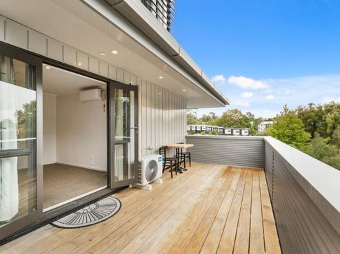 17/30A Westward Ho, Glen Eden