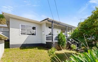 16 Bledisloe Crescent, Wainuiomata