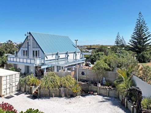 19 Cordyline Road, Port Waikato