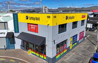 City / Stadium Edge – Office / Retail