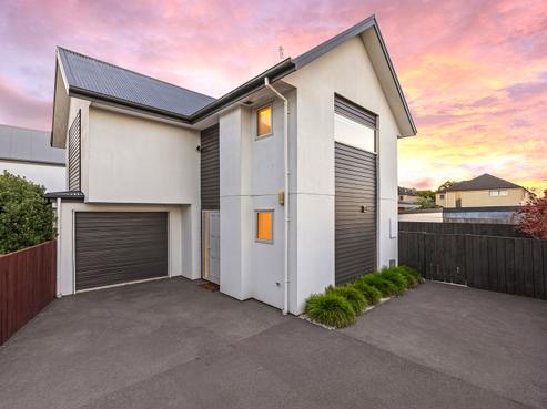 151C Canon Street, Edgeware