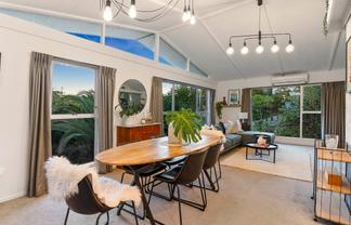 1C Peter Terrace, Castor Bay