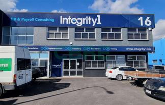 Prime Commercial - Occupy, Invest or Repurpose