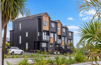 5 Longshore Drive, Long Bay