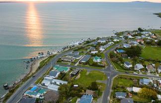 6 & 8 Irwin Street, Riverton
