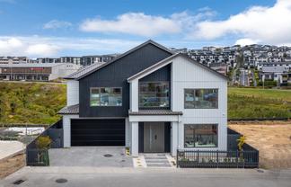 29 Streamview Way, Long Bay