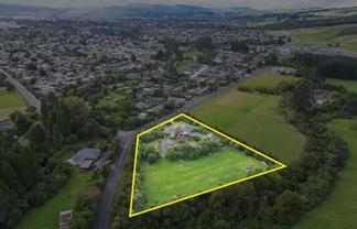 1 Pukehangi Road, Pukehangi