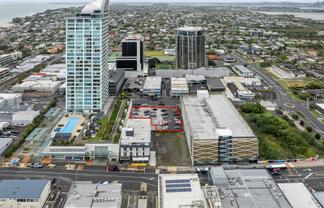 Takapuna Blank Canvas