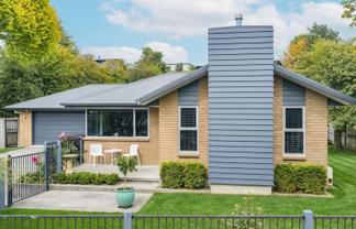 9A Bronte Place, Leamington