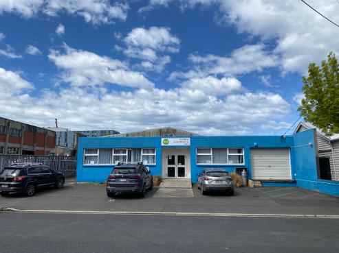 15 Clyde Street, North Dunedin