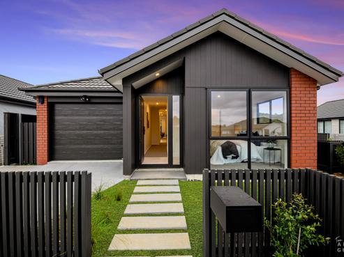 101 John Main Drive, Ramarama
